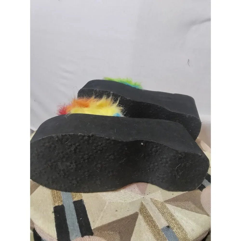 Rocket Dog Boom Rainbow Platform Slides Womens Sz 9 Fuzzy Faux Fur Y2K inspired